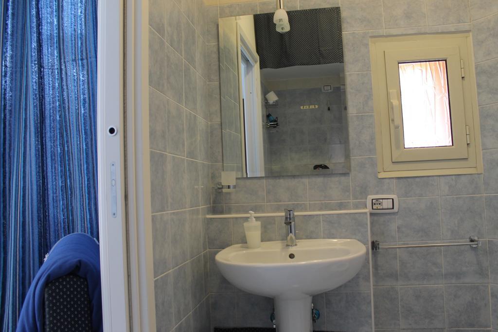 Dama Di Roma Hotel Room photo