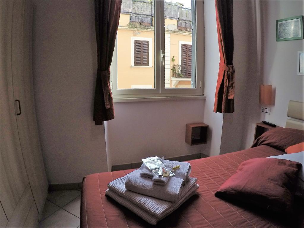 Dama Di Roma Hotel Exterior photo