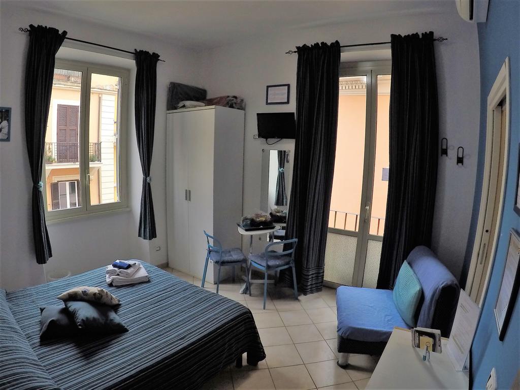 Dama Di Roma Hotel Room photo